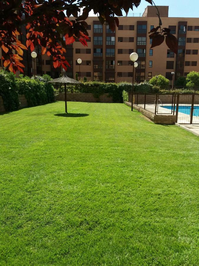 My Suites Madrid - Aeropuerto Ifema Exterior foto